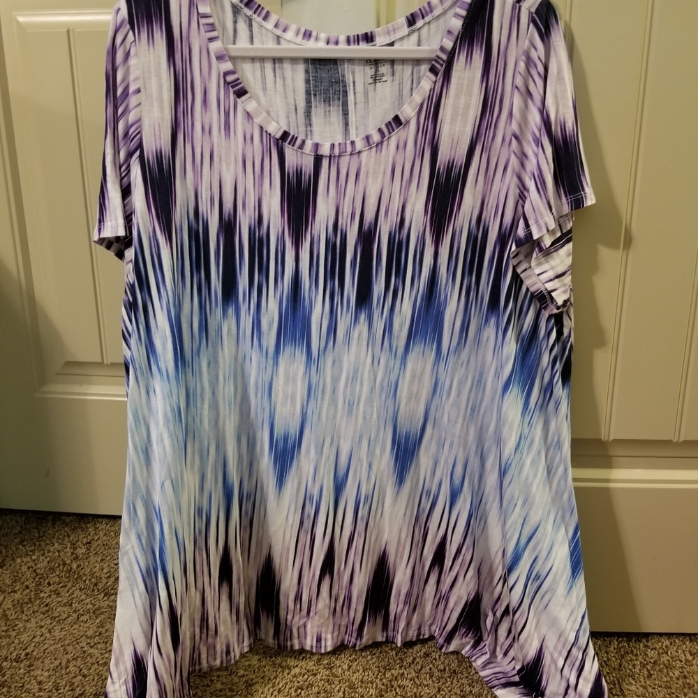 Sharkbite short sleeve blouse